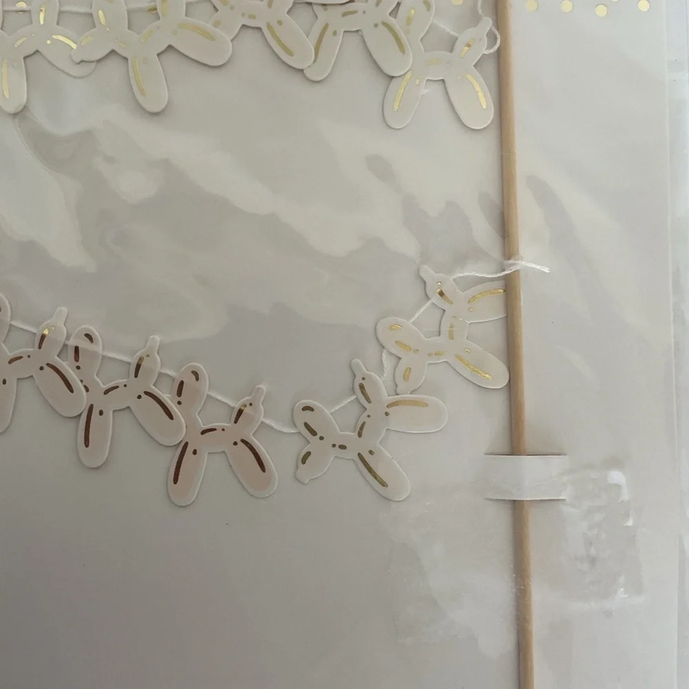 SLANT balloon Dog Garland Cake Topper NWT